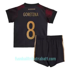 Günstige Deutschland Leon Goretzka 8 Kindertrikot Auswärts WM 2022 Kurzarm Günstige Deutschland Leon Goretzka 8 Kindertrikot Auswärts WM 2022 Kurzarm