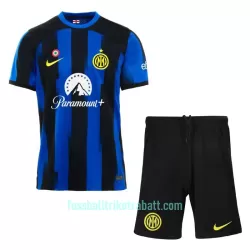 Günstige Inter Mailand Kindertrikot Heim 2023/24 Kurzarm Günstige Inter Mailand Kindertrikot Heim 2023/24 Kurzarm