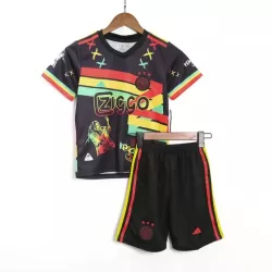 Günstige AJAX x Bob Marley Kindertrikot 2023/24 Kurzarm - Speziell Günstige AJAX x Bob Marley Kindertrikot 2023/24 Kurzarm - Speziell
