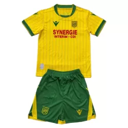 Günstige FC Nantes Kindertrikot Heim 2025/26 Kurzarm Günstige FC Nantes Kindertrikot Heim 2025/26 Kurzarm