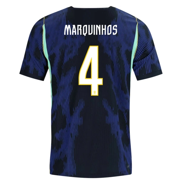 Günstige Brasilien Marquinhos 4 Herrentrikot Auswärts WM 2026 Kurzarm Günstige Brasilien Marquinhos 4 Herrentrikot Auswärts WM 2026 Kurzarm