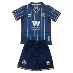Günstige Millwall Kindertrikot Heim 2026/27 Kurzarm Günstige Millwall Kindertrikot Heim 2026/27 Kurzarm