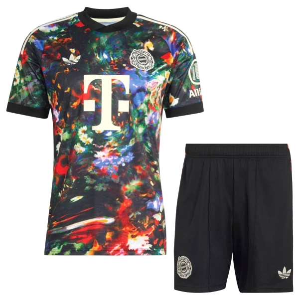 Günstige FC Bayern München Oktoberfest Kindertrikot 2026/27 Kurzarm Günstige FC Bayern München Oktoberfest Kindertrikot 2026/27 Kurzarm
