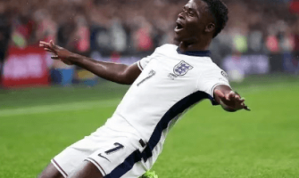 England sicherte sich die WM-Qualifikation mit einer perfekten Bilanz von 7:0 in sieben Spielen