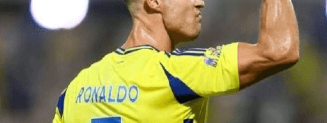 Ronaldo verlängert Vertrag, um im Team zu bleiben! Die Weltmeisterschaft ist das ultimative Ziel! Ronaldo verlängert Vertrag, um im Team zu bleiben! Die Weltmeisterschaft ist das ultimative Ziel!