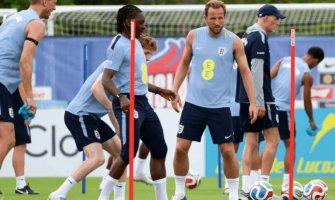 Der Diebstahl von Englands Trainingsausrüstung löst hitzige Diskussionen aus