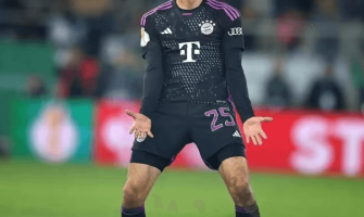 Bayern schied gegen den Drittligisten aus, Kanes Weg zur Meisterschaft ist schwierig Bayern schied gegen den Drittligisten aus, Kanes Weg zur Meisterschaft ist schwierig