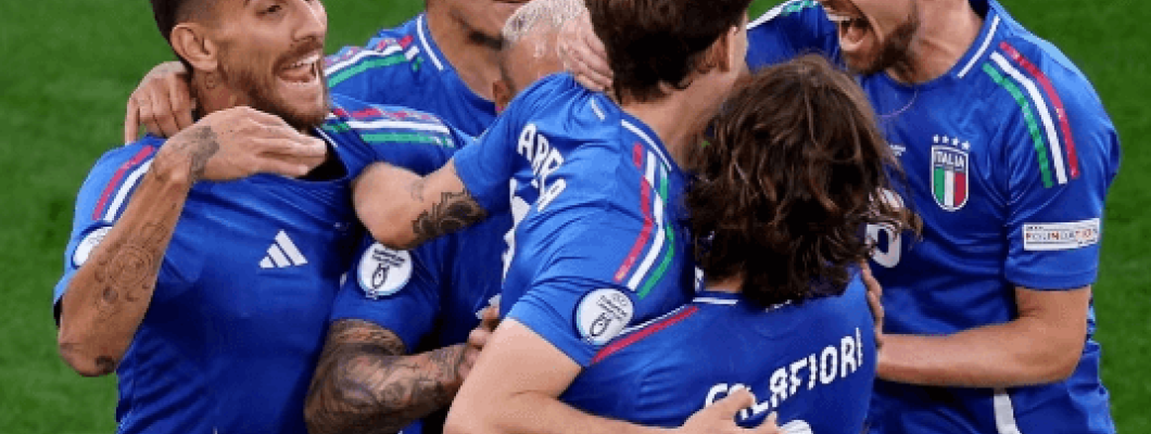 Italien dreht das Spiel, nachdem der Gegner in 23 Sekunden ein Tor erzielt hatte Italien dreht das Spiel, nachdem der Gegner in 23 Sekunden ein Tor erzielt hatte