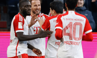 Kane erzielt in 11 Spielen 17 Tore und stellt damit einen Bundesliga-Rekord auf Kane erzielt in 11 Spielen 17 Tore und stellt damit einen Bundesliga-Rekord auf