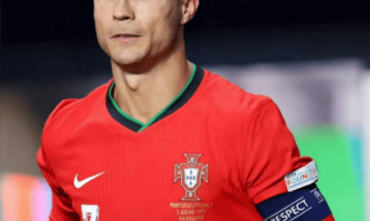 Ronaldo verlängert Vertrag zur Vorbereitung auf die WM 2026 Ronaldo verlängert Vertrag zur Vorbereitung auf die WM 2026